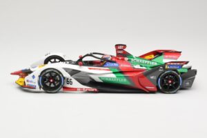Audi e-tron FE05 Audi Sport ABT Schaeffler #66 D. Abt Formula E Season 5 2019 Minichamps 1:18 114180066 Métal Moulé — image 3 sur 6