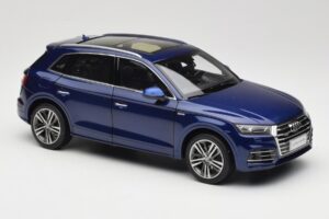 Audi Q5L FY Bleu Paudi Model 1:18 33729 Métal Moulé — image 6 sur 8