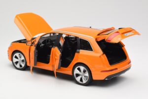Audi Q7 4M Orange Métallisé Minichamps 1:18 110014004 Métal Moulé — image 5 sur 8