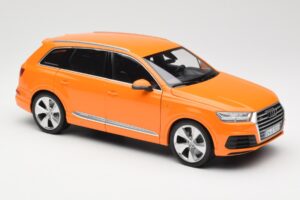 Audi Q7 4M Orange Métallisé Minichamps 1:18 110014004 Métal Moulé — image 6 sur 8