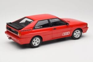 Audi Quattro Rouge Minichamps 1:18 155016124 Métal Moulé — image 2 sur 6