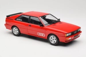 Audi Quattro Rouge Minichamps 1:18 155016124 Métal Moulé — image 4 sur 6