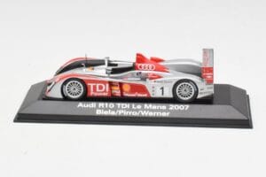 Audi R10 TDI LMP1 #1 F. Biela / E. Pirro / M. Werner 24 Hours of Le Mans 2007 Minichamps 1:43 5020700213 Métal Moulé