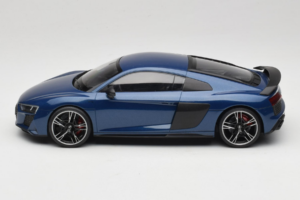 Audi R8 Ascari Blue Jada 1:18 5011918451 Métal Moulé — image 3 sur 6