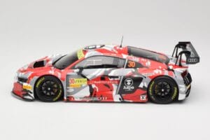 Audi R8 LMS #30 AAPE M. Lee FIA GT World Cup Macau 2015 Minichamps 1:18 155151130 Métal Moulé — image 3 sur 6