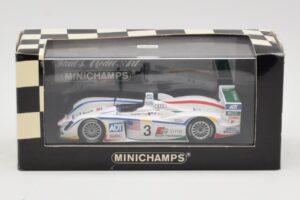 Audi R8 LMP1 #3 J. Lehto / M. Werner / T. Kristensen 24 Hours of Le Mans Winner 2005 Minichamps 1:43 400051303 Métal Moulé — image 4 sur 4