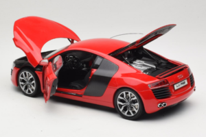 Audi R8 Rouge Kyosho 1:18 09213R Métal Moulé — image 5 sur 8