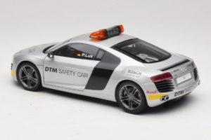 Audi R8 Safety Car 24 Hours of Le Mans 2008 Kyosho 1:18 09214DTM Métal Moulé — image 4 sur 8