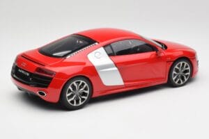 Audi R8 V10 Brilliant Rouge Kyosho 1:18 09216RR Métal Moulé — image 3 sur 8