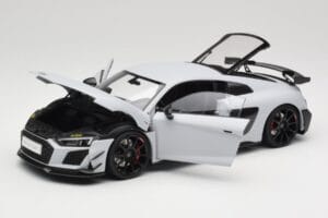 Audi R8 4S V10 Performance Blanc Kengfai 1:18 VAKF-0357 Métal Moulé — image 2 sur 8