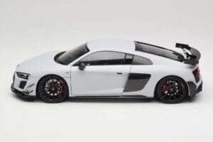 Audi R8 4S V10 Performance Blanc Kengfai 1:18 VAKF-0357 Métal Moulé — image 4 sur 8