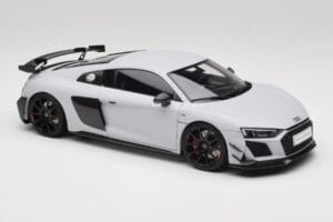 Audi R8 4S V10 Performance Blanc Kengfai 1:18 VAKF-0357 Métal Moulé — image 6 sur 8