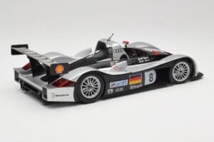 Audi R8R LMP #8 F. Biela / E. Pirro / D. Theys 24 Hours of Le Mans 1999 Maisto 1:18 538881 Métal Moulé — image 3 sur 8