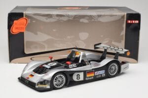 Audi R8R LMP #8 F. Biela / E. Pirro / D. Theys 24 Hours of Le Mans 1999 Maisto 1:18 538881 Métal Moulé — image 8 sur 8