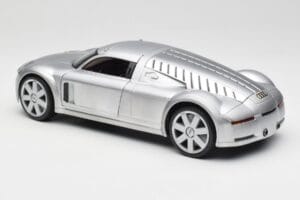 Audi Rosemeyer Argent Maisto 1:18 20000001438 Métal Moulé — image 7 sur 8