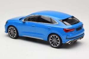 Audi RS Q3 F3 Sportback Bleu Minichamps 1:18 155018101 Métal Moulé — image 5 sur 6