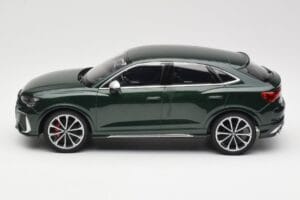 Audi RS Q3 Sportback 8U Green Metallic Minichamps 1:18 155018102 Métal Moulé — image 3 sur 6