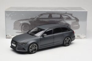 Audi RS6 C7 Avant Matt Grey Minichamps 1:18 110012012 Métal Moulé — image 8 sur 8