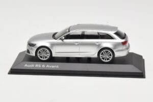 Audi RS6 C7 Avant Prisma Silver Minichamps 1:43 5011216213 Métal Moulé
