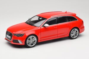 Audi RS6 C7 Avant Rouge Minichamps 1:18 110012011 Métal Moulé