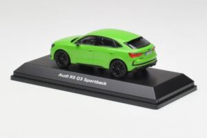 Audi RSQ3 F3 Sportback Vert Minichamps 1:43 5012013631 Métal Moulé — image 3 sur 4