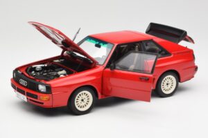 Audi Sport Quattro Rouge Édition Concessionnaire AUTOart 1:18 5030400205 Métal Moulé — image 2 sur 8