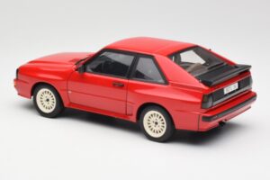 Audi Sport Quattro Rouge Édition Concessionnaire AUTOart 1:18 5030400205 Métal Moulé — image 7 sur 8