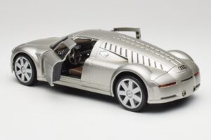 Audi Rosemeyer Argent Maisto 1:18 31625 Métal Moulé — image 5 sur 8