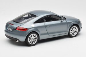 Audi TT 8J Condor Gris Minichamps 1:18 5010500415 Métal Moulé — image 3 sur 8