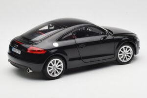 Audi TT 8J Phantom Noir Minichamps 1:18 5010500425 Métal Moulé — image 3 sur 8
