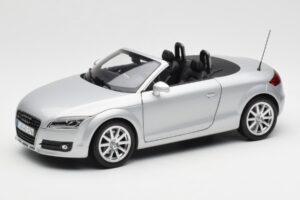 Audi TT 8J Roadster Argent Clair Minichamps 1:18 5010500515 Métal Moulé