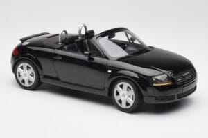 Audi TT 8N Roadster Black Metallic Minichamps 1:18 155017030 Métal Moulé — image 4 sur 6