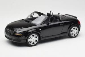 Audi TT 8N Roadster Black Metallic Minichamps 1:18 155017030 Métal Moulé