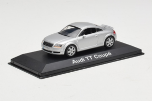 Audi TT 8N Argent Minichamps 1:43 5019800423 Métal Moulé — image 2 sur 5
