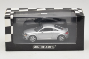 Audi TT 8N Argent Minichamps 1:43 5019800423 Métal Moulé — image 5 sur 5