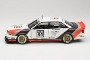 Audi V8 Quattro DTM #44 Team AZR F. Jelinski 1991 Minichamps 1:18 100911044 Métal Moulé — image 4 sur 8