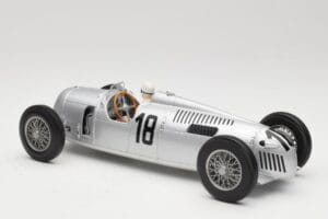Auto Union Typ C #18 B. Rosemeyer Internationales Eifelrennen Nürburgring Winner 1936 Minichamps 1:18 155361018 Métal Moulé — image 5 sur 6