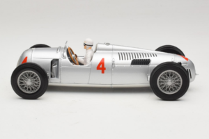 Auto Union Typ C #4 A. Varzi 2nd Place Monaco GP 1936 Minichamps 1:18 155361004 Métal Moulé — image 3 sur 6