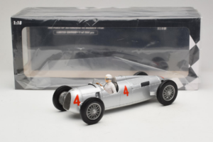 Auto Union Typ C #4 A. Varzi 2nd Place Monaco GP 1936 Minichamps 1:18 155361004 Métal Moulé — image 6 sur 6