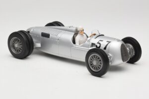 Auto Union Type C #57 H. Stuck Winner Shelsley Walsh Hill Climb 1936 Minichamps 1:18 155361057 Métal Moulé — image 4 sur 6