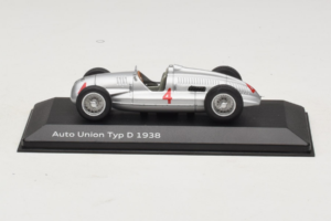 Auto Union Typ D #4 Argent Minichamps 1:43 5030900703 Métal Moulé