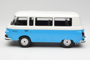 Barkas B1000 Bleu & Blanc MCG 1:18 MCG18007 Métal Moulé — image 3 sur 6