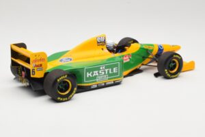 Benetton Ford B193B #5 R. Patrese 3rd Place British GP 1993 Minichamps 1:18 110930906 Métal Moulé — image 2 sur 6