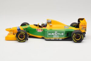 Benetton Ford B193B #5 R. Patrese 3rd Place British GP 1993 Minichamps 1:18 110930906 Métal Moulé — image 3 sur 6
