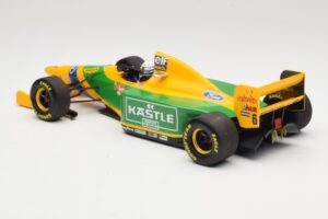 Benetton Ford B193B #5 R. Patrese 3rd Place British GP 1993 Minichamps 1:18 110930906 Métal Moulé — image 5 sur 6
