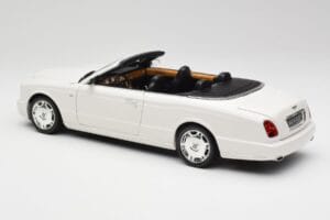 Bentley Azure Glacier White Minichamps 1:18 100139502 Métal Moulé — image 7 sur 8