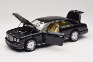 Bentley Brooklands Noir Minichamps 1:18 100139600 Métal Moulé — image 2 sur 8
