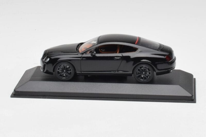 Bentley Continental GT Noir Avec Jantes Noires Minichamps 1:43 BENTLEY002 Métal Moulé