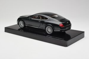 Bentley Continental GT Cumbrian Vert Minichamps 1:18 103139623 Métal Moulé — image 6 sur 8