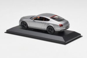 Bentley Continental GT Gris Avec Jantes Noires Minichamps 1:43 BENTLEY001 Métal Moulé — image 3 sur 4